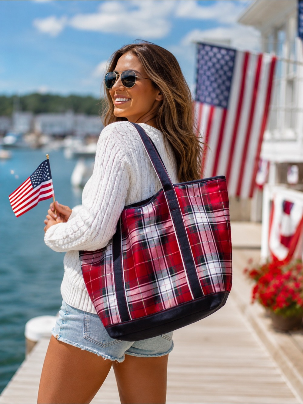 Lands’ End Medium Plaid Canvas Tote Bag Red Black White Preppy Holiday Carryall